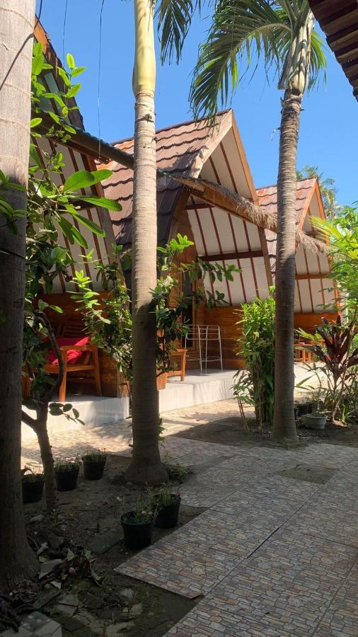 Mirna Homestay 길리 아이르 외부 사진