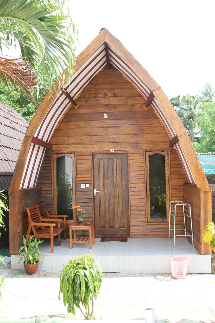 Mirna Homestay 길리 아이르 외부 사진