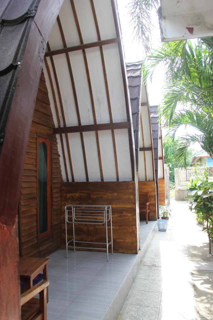 Mirna Homestay 길리 아이르 외부 사진